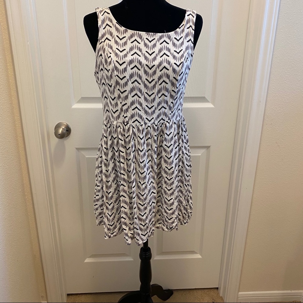 Swing Dress with Cutout back